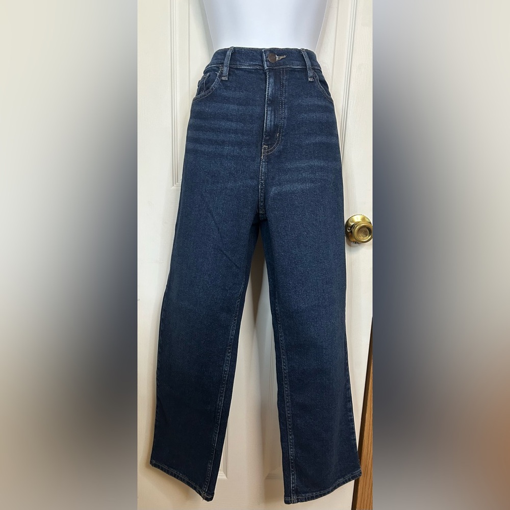 Calvin Klein Classic Straight Leg Jeans Size 12 Dark Wash Denim NWT